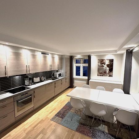 Stetind - Modern Apartment With Free Parking Нарвик Екстериор снимка
