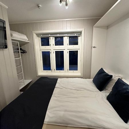 Stetind - Modern Apartment With Free Parking Нарвик Екстериор снимка
