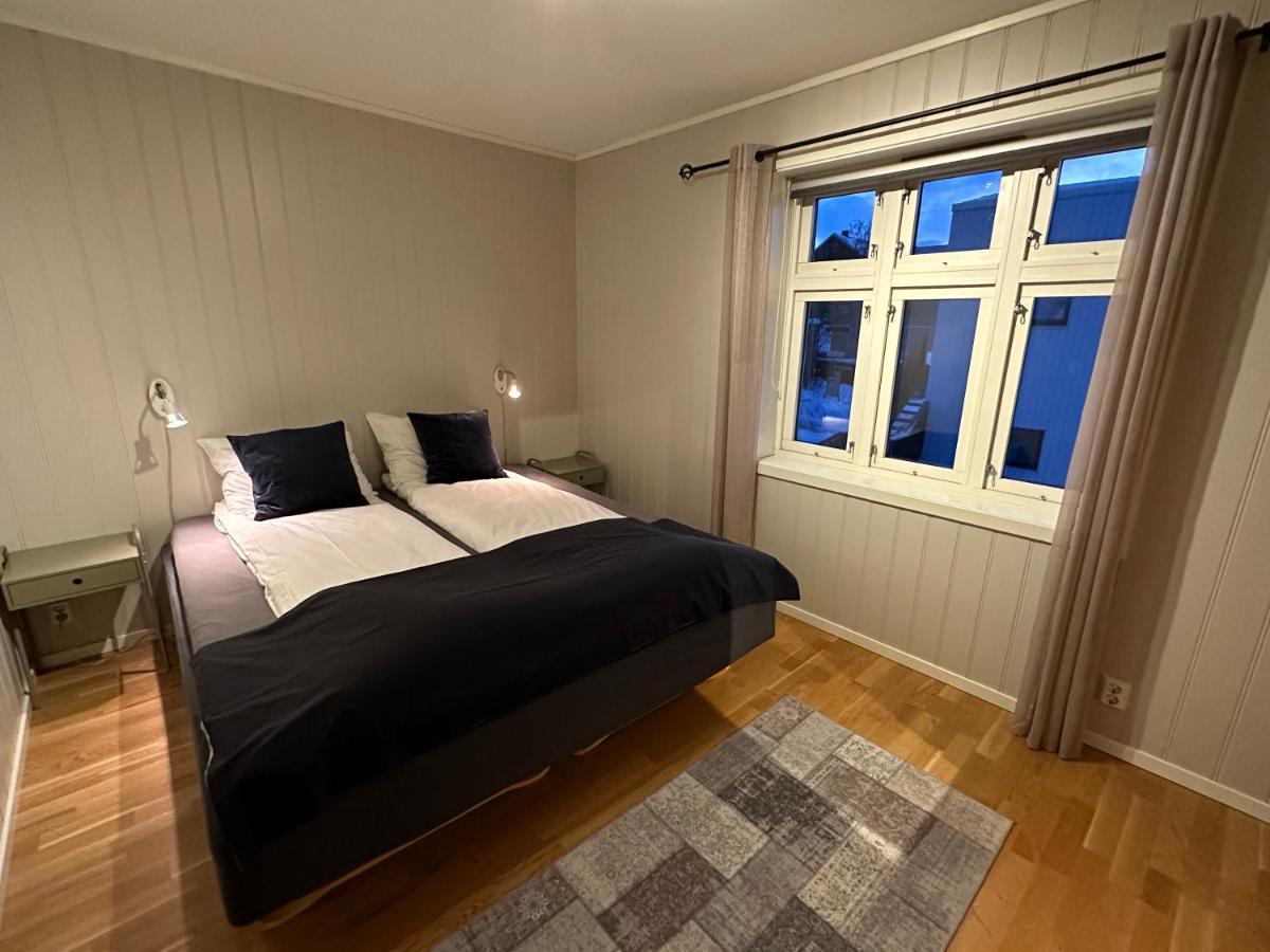 Stetind - Modern Apartment With Free Parking Нарвик Екстериор снимка