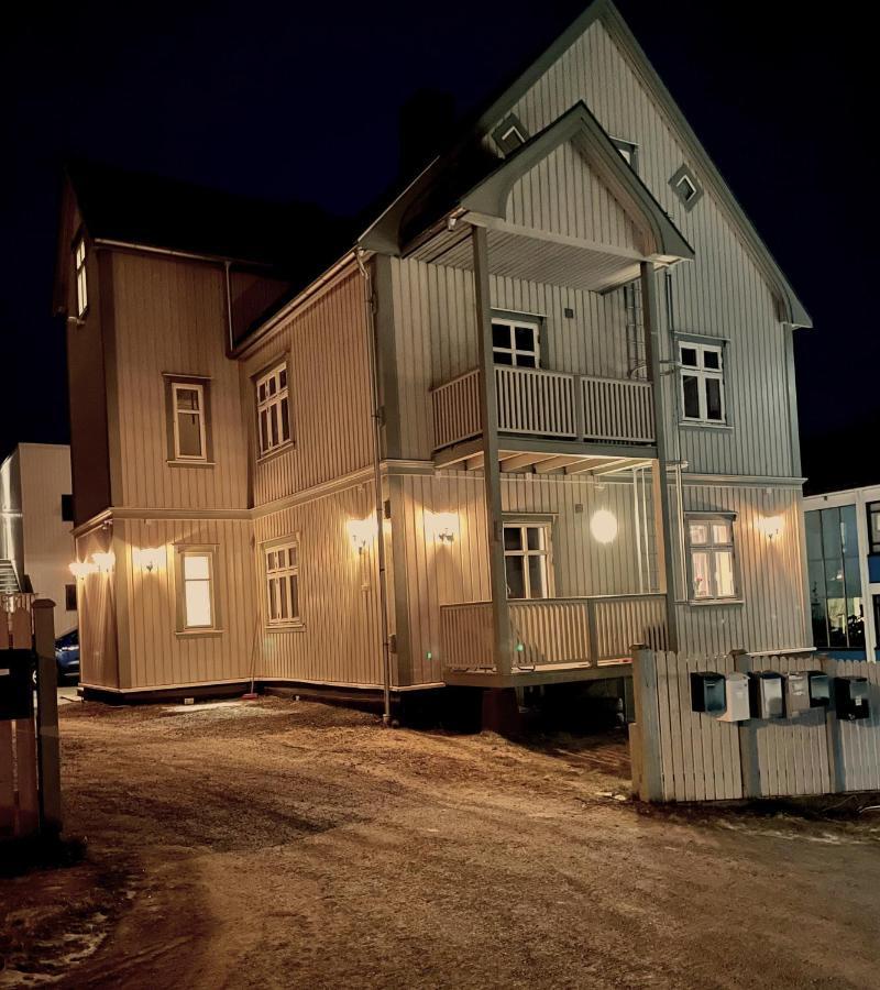 Stetind - Modern Apartment With Free Parking Нарвик Екстериор снимка